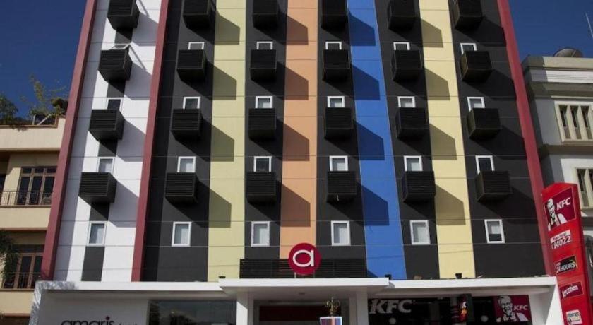 Amaris Hotel Амбон Екстериор снимка
