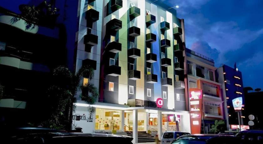 Amaris Hotel Амбон Екстериор снимка